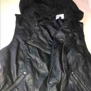 Ashley twenty six international black leather vest